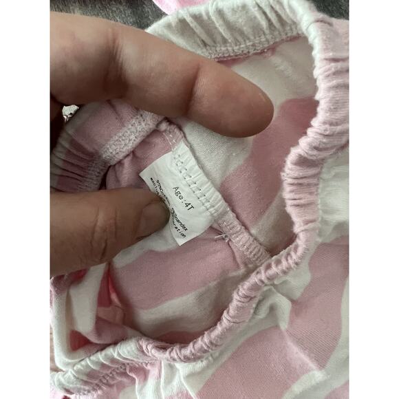 Girls Appliqué Ruffle Easter Pajamas - Picture 4 of 4